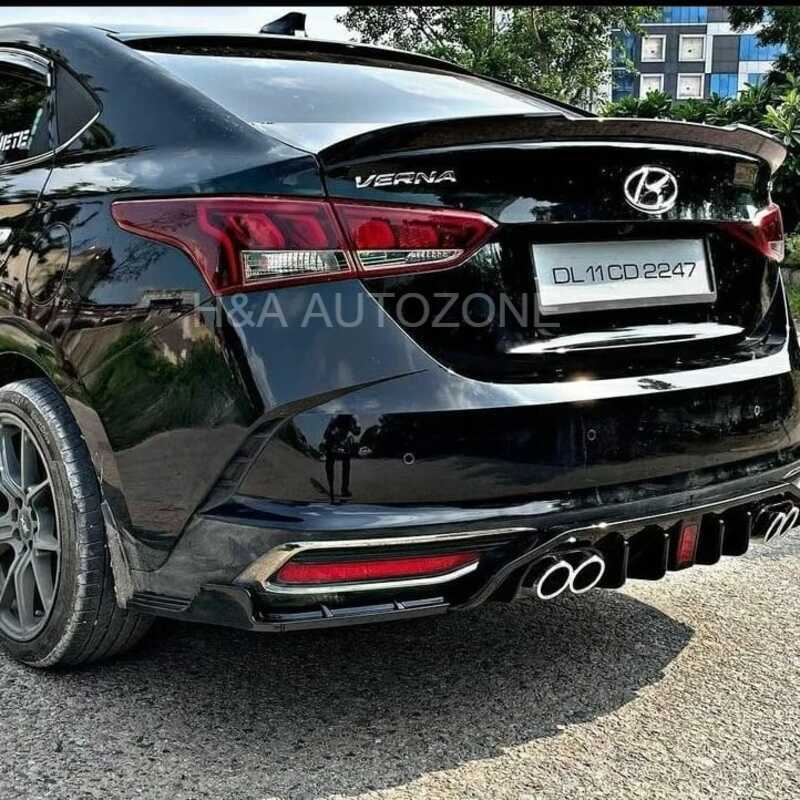 Hyundai Verna For 2020 to 2022 Model F1 Style Diffuser With LED