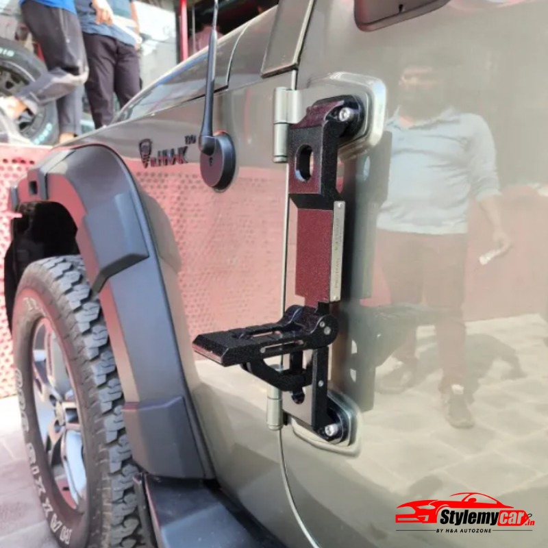 Heavy Duty Door Step Hinge for New Mahindra Thar