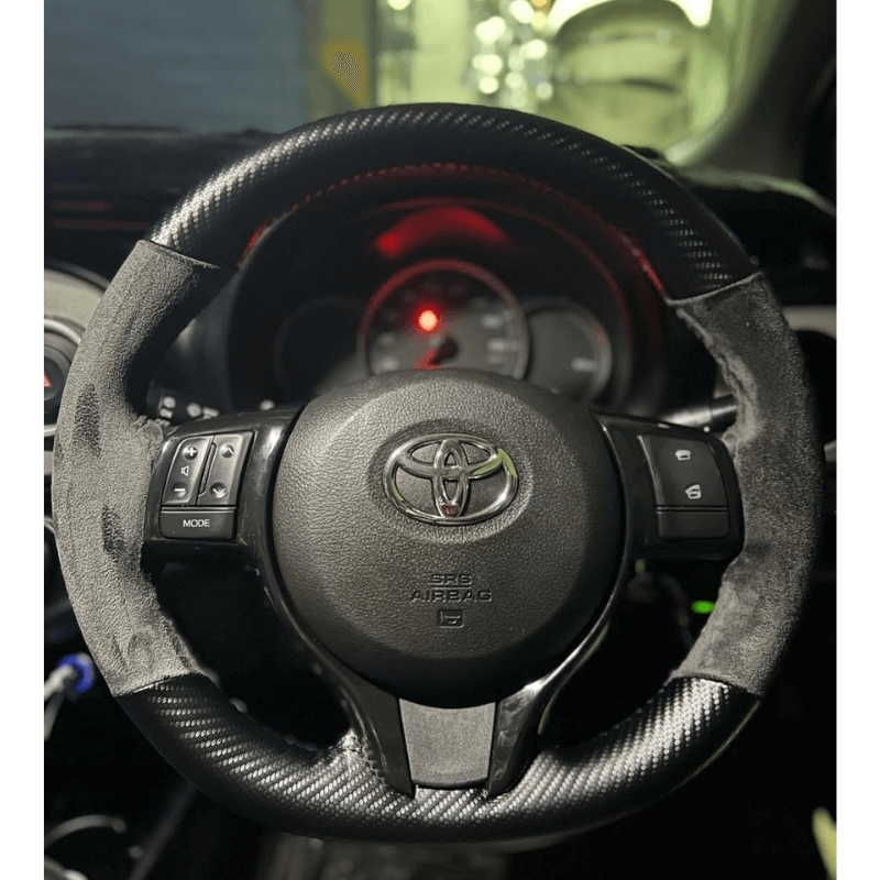 Alcantra steering cover